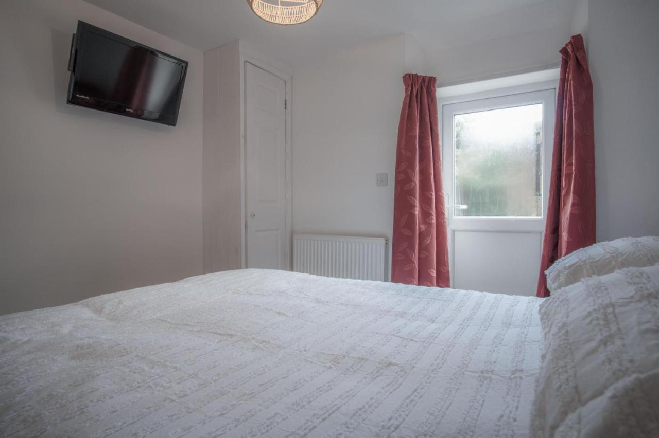 Church Terrace - 3 Bedroom Cottage - סאונדרספוט מראה חיצוני תמונה