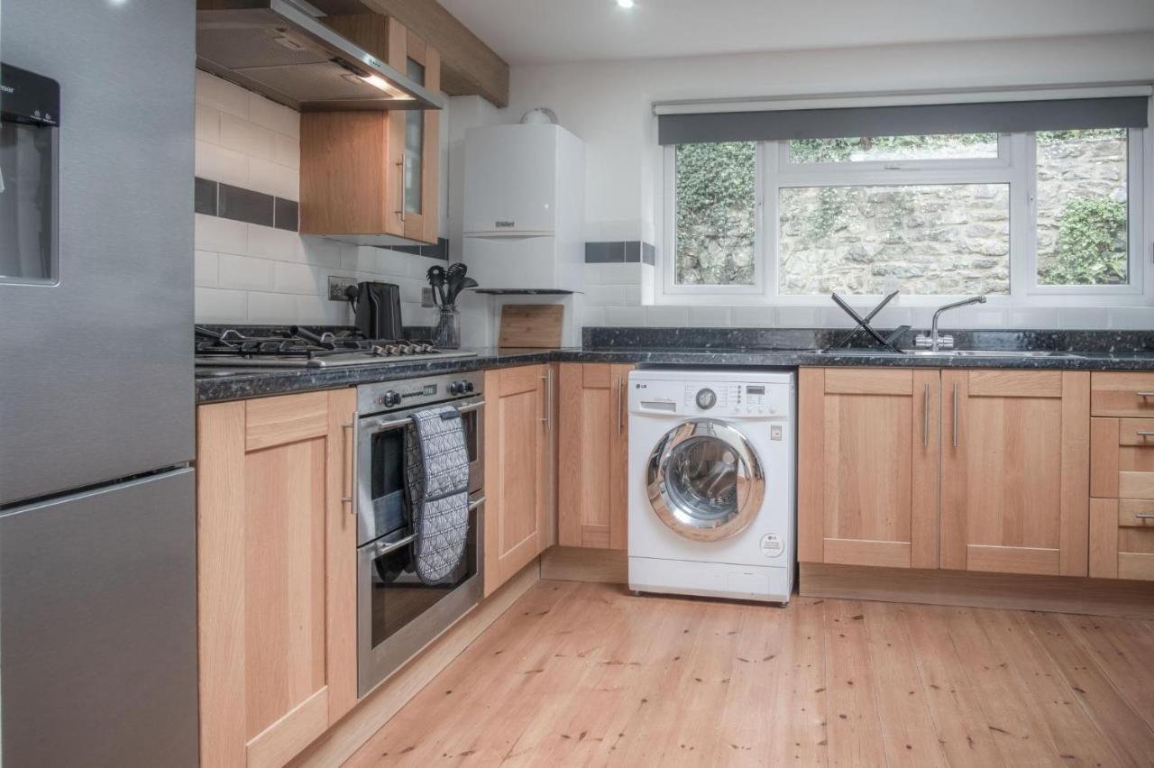 Church Terrace - 3 Bedroom Cottage - סאונדרספוט מראה חיצוני תמונה